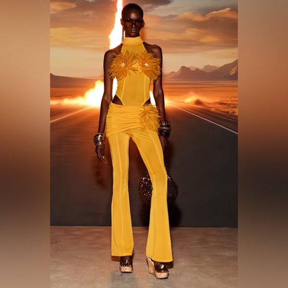 Kript Two Piece Set - Picture 1 of 4